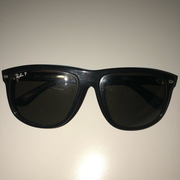 Ray ban sunglasses - Picture 1 of 3